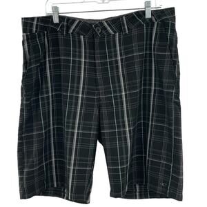O'Neill Men's Casual Shorts Size 36 Black Plaid